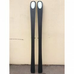 Cripple Creek Backcountry 166 Kastle TX77 W/Plum 150 Binding & Contour Skins -Used