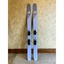 Cripple Creek Backcountry Gear 178 DPS Pagoda Tour 112 W/Dynafit Rotation Binding & Pomoca Skins -Used