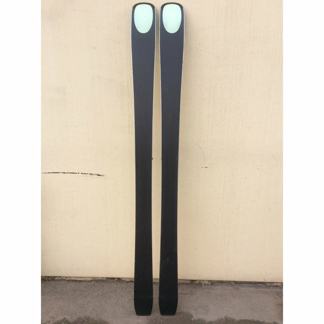 Cripple Creek Backcountry 178 Kastle TX93 W/Atomic Backland Binding & Pomoca Skins -Used Cripple Creek Backcountry 178 Kastle TX93 W/Atomic Backland Binding & Pomoca Skins -Used